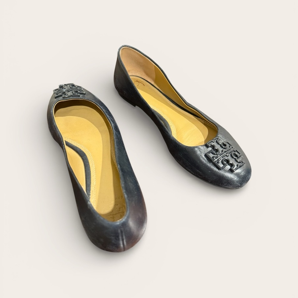 Tory Burch Black Leather Loafers